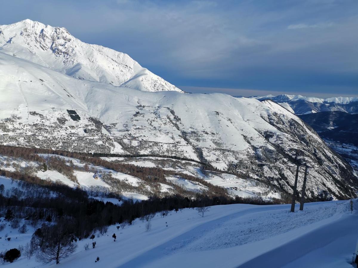 Appartement Au Pied Des Pistes Сен-Лари-Сулан Екстериор снимка